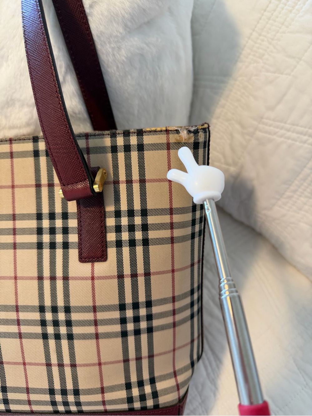 Burberry House Check Tote Bag in Beige/Black/Burgundy with COA and Auth Dusty - Picture 7 of 15